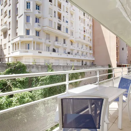 Odalys - Monaco Les Hauts De La Principaute Lägenhetshotell