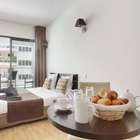 Lägenhetshotell Odalys - Monaco Les Hauts De La Principaute 3*