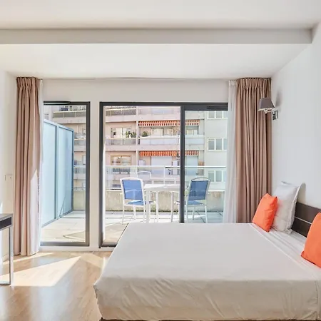아파트호텔 Odalys - Monaco Les Hauts De La Principaute 3*