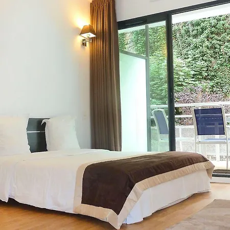 Odalys Les Hauts De La Principaute Aparthotel Beausoleil