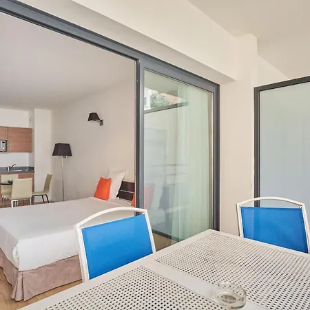 Апарт-отель Odalys - Monaco Les Hauts De La Principaute Босолей