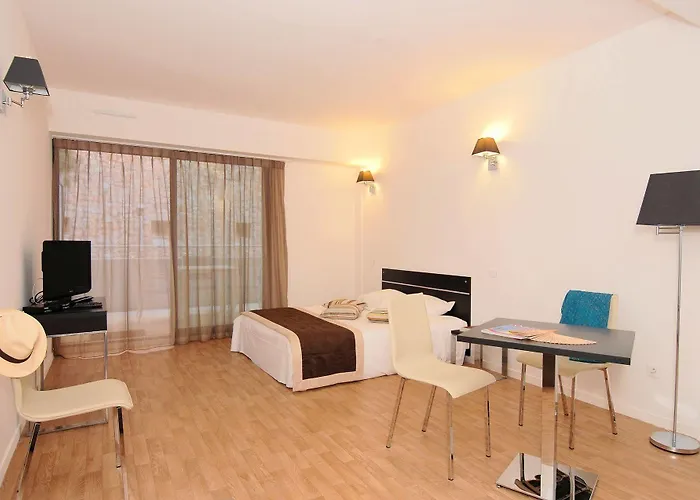 Aparthotel Odalys - Monaco Les Hauts De La Principaute Beausoleil
