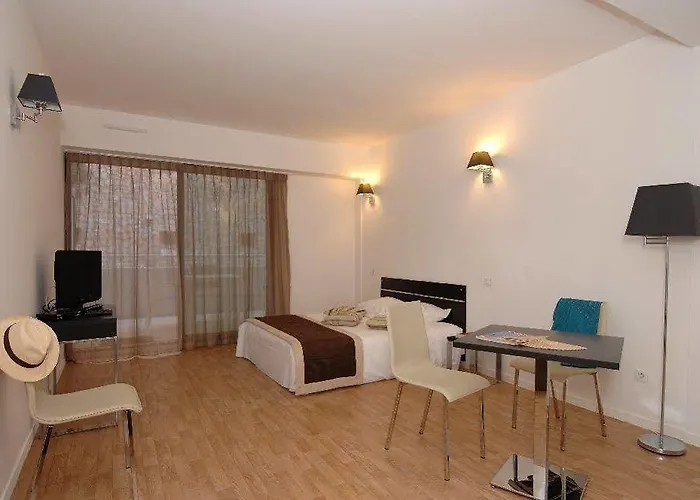 Odalys - Monaco Les Hauts De La Principaute Aparthotel Beausoleil